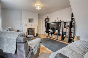 Lounge- click for photo gallery